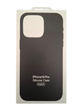 Silikonska maska za iPhone 16 (MagSafe) - crna